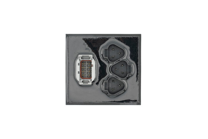 Total Racing Products ECA PLUS  – CAN bus Ethanol Content Analyzer With Support For Three Sensors - Universal - Image 1
